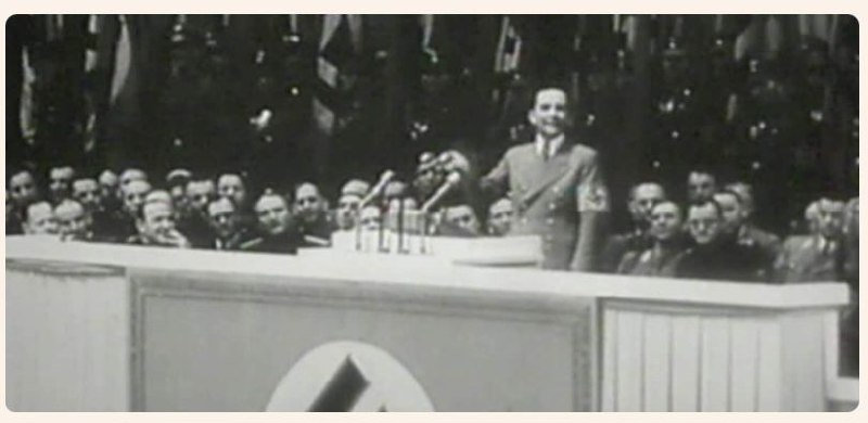 AFD Schlümpfe in Ribnitz-Damgarten: Wollen wir das totale Chaos? Wollt ihr das totale Ribnitz-Damgarten?AFD SchlümpfeJa , je totaler desto besser...