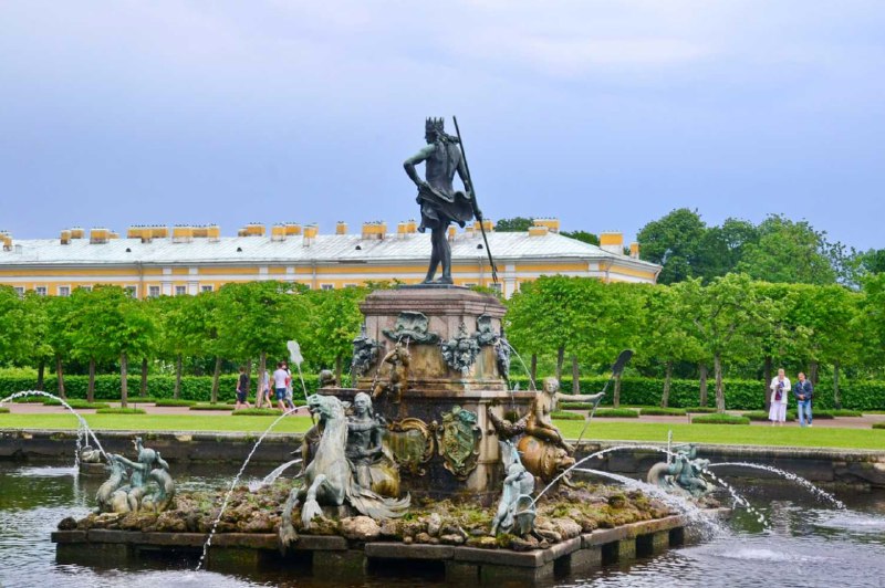 Guten Morgen, liebe Abonnenten! Schloss und Park Peterhof, pure Eleganz und Schö...