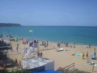 Der Moment des Abschusses einer ATACMS-Rakete direkt über dem Strand wurde auf V...