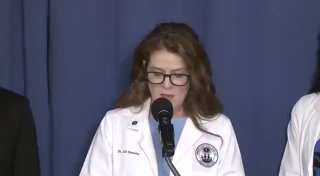 Das Amerikanische Kollegium der Kinderärzte hat die Auferlegung einer Geschlech...