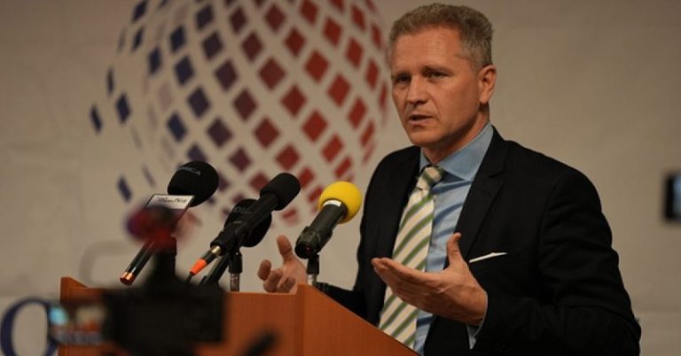 AfD: Bystron soll auf Wahlkampf verzichten  Nach Korruptionsvorwürfen soll der ...