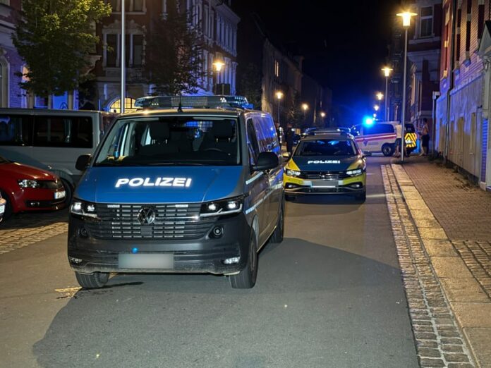 Messerstecherei mit Verletzten in Plauen Sachsen: Messerstecherei mit mehreren Verletzten in Plauen Bei einer Auseinande...