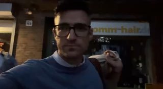 Liebe Grüße aus Berlin Danke an den Fanclub für die unfreiwillige Mitarbeit. Der...