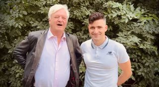 Jürgen hat sich über den Wein gefreut. Wenn wir schon mal in der Region sind wer...