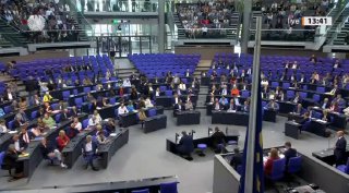 Scholz verspricht: Deutschland wird in Ukraine-Konflikt nicht zu „Kriegspartei“A...