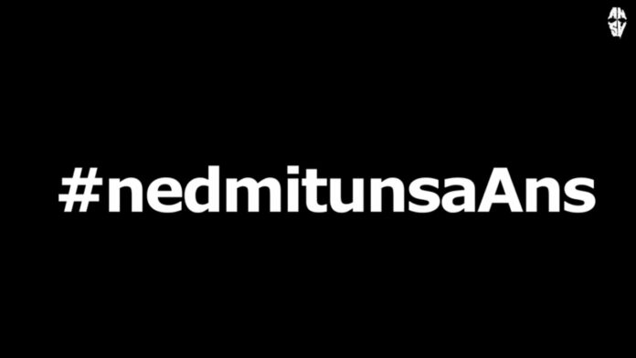 Die Hymne unseres Sieges.Das war erst vor 2 Jahren und die Lügner und "Psychoter...