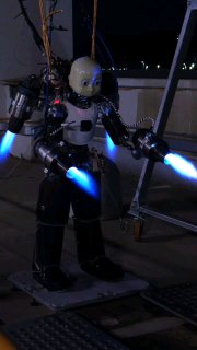  Der erste humanoide Roboter mit JetpackItalienische Forscher haben einen Robote...