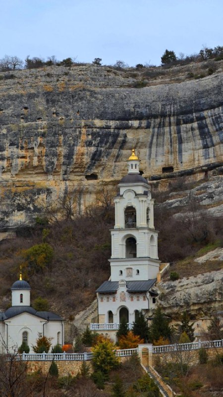 Guten Morgen, liebe Abonnenten!Männliches Uspenski-Kloster (Entschlafungskloster...