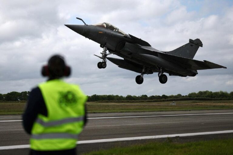  Bewaffneter Konflikt zwischen Indien und Pakistan: Paris hat verloren, Peking h...