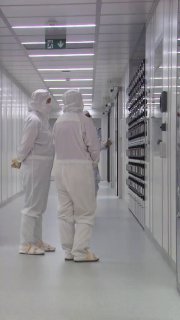  Die Europäische Weltraumorganisation (ESA) eröffnet einen neuen Standort im Aar...